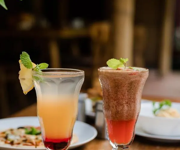 ホテル Gana & Restaurant 3*